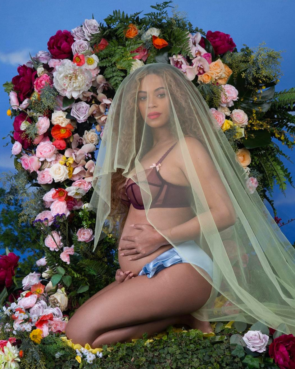 Beyoncé Makes Pregnancy Announcement And Twitter Goes Into Chaos